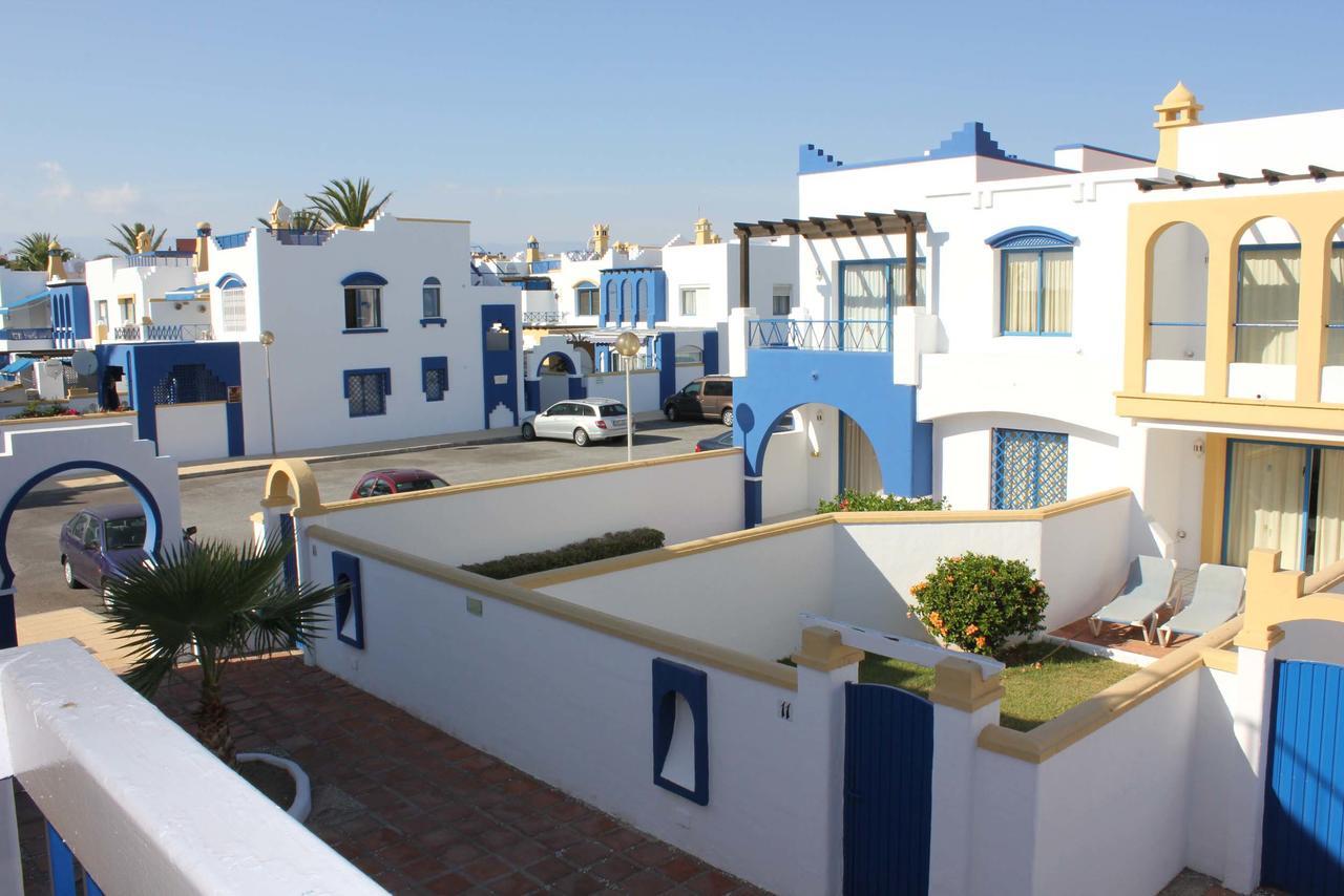 Apartamentos El Minarete Roquetas de Mar Exterior foto