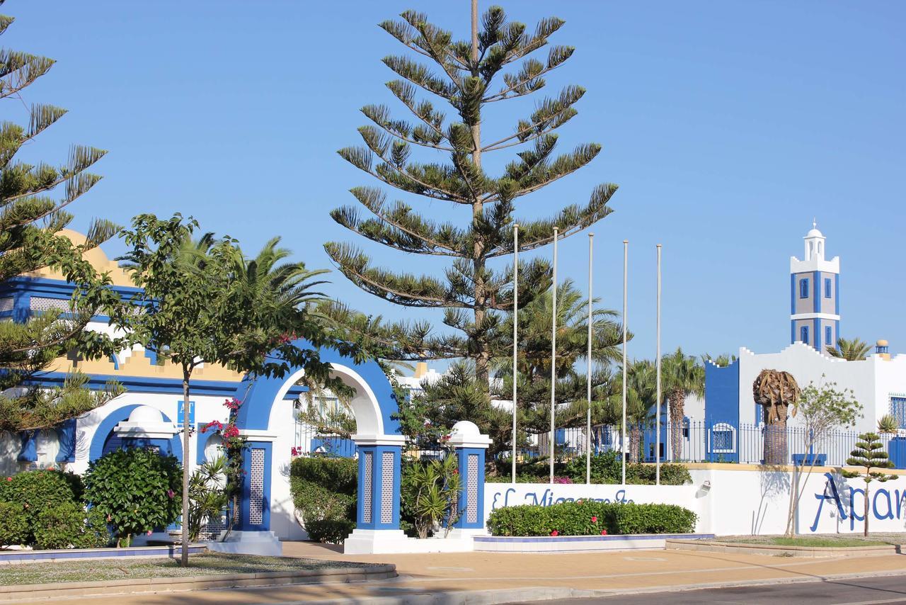 Apartamentos El Minarete Roquetas de Mar Exterior foto